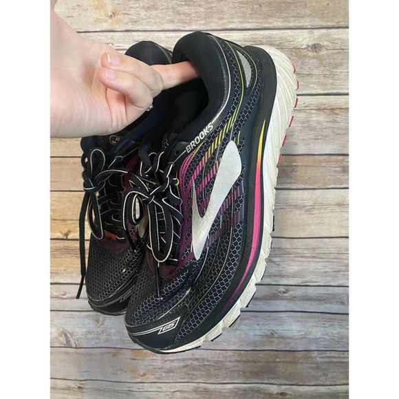 Brooks Shoes - Brooks glycerin 15 size 9.5